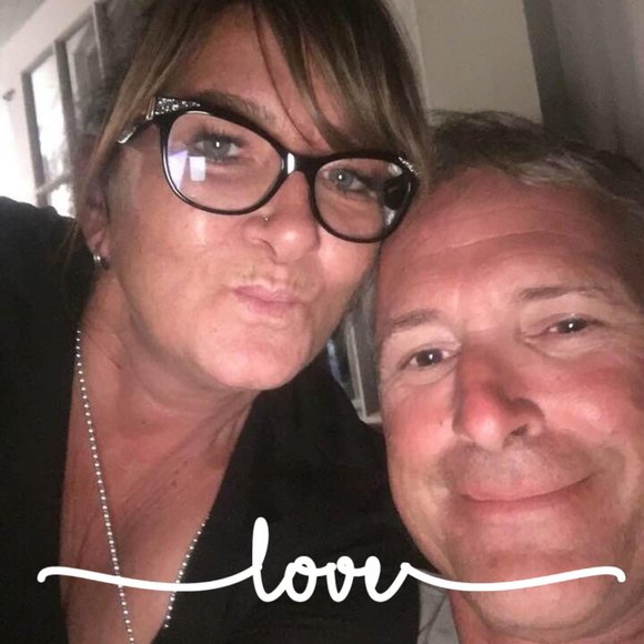 Meet your Posher, Robin - Picture 1 of 1